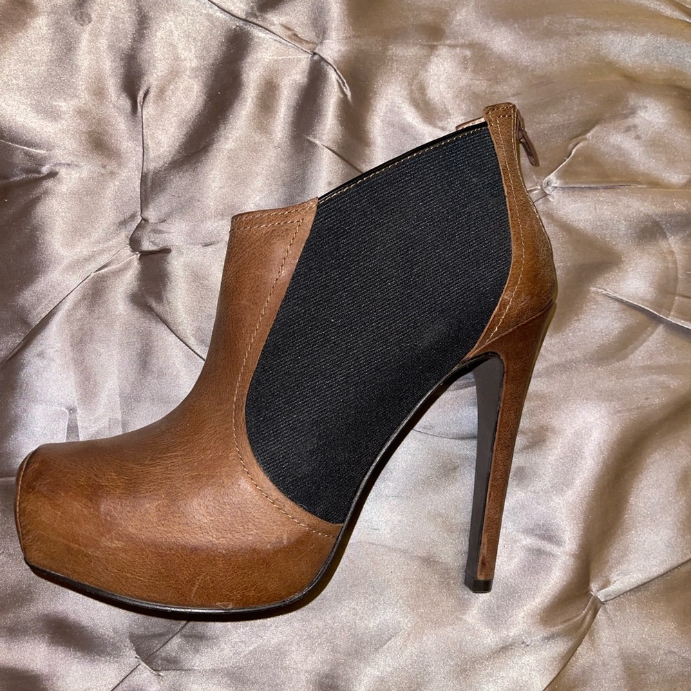 Jessica Simpson Livia Booties